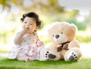 Escolhendo, com segurança, os brinquedos do seu bebê